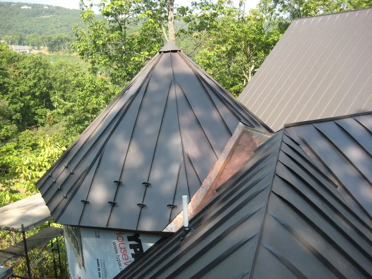 Professional Gutter Cleaning by Craftsman Roofing in Midway City